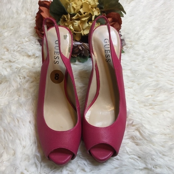 Guess Hot Pink Peep Toe Heels 4 3/4 inch heels - Picture 1 of 7